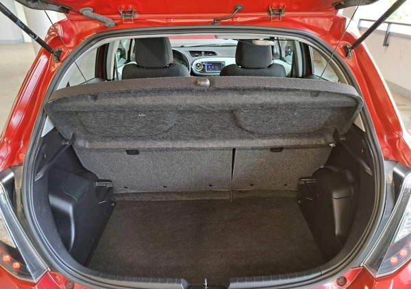 Toyota Yaris cena 49900 przebieg: 83374, rok produkcji 2013 z Kraków małe 529